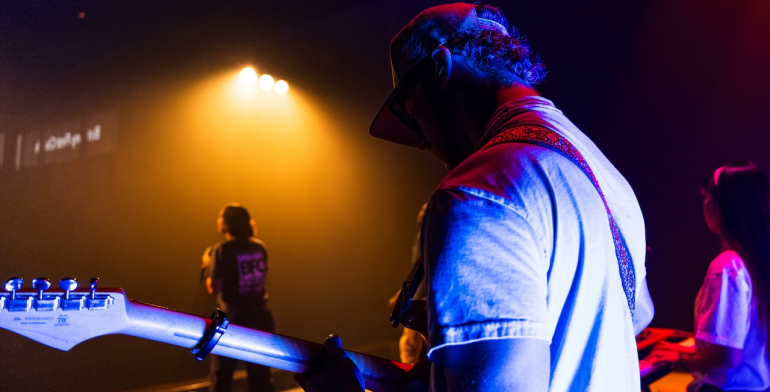 Finding Balance: How College Students Balance Social and Academic Life