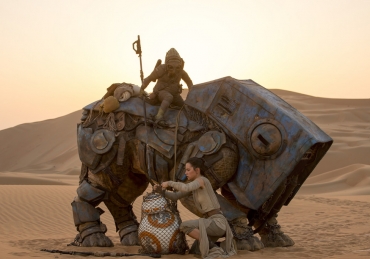 Star Wars: The Force Awakens Beats Out Avatar