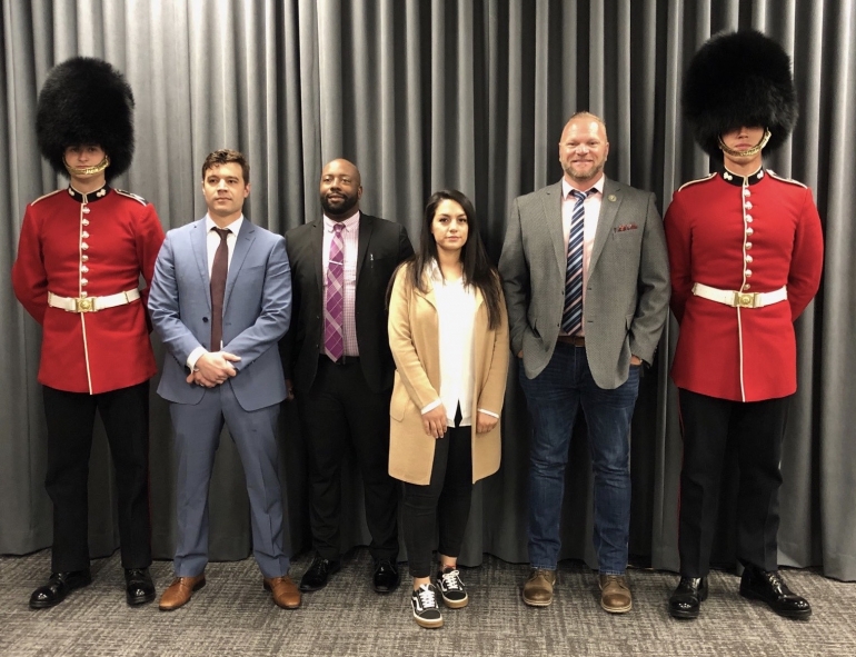 The Queen’s Guard Comes to SNU