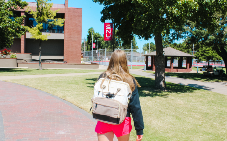 A Fresh Perspective: Freshman Students’ First Week of College